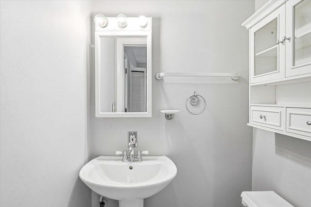 1799 Lindy Avenue, Roseville, MN 55113