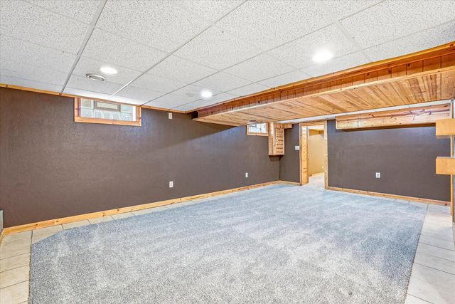 1799 Lindy Avenue, Roseville, MN 55113