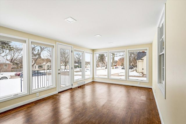 1799 Lindy Avenue, Roseville, MN 55113