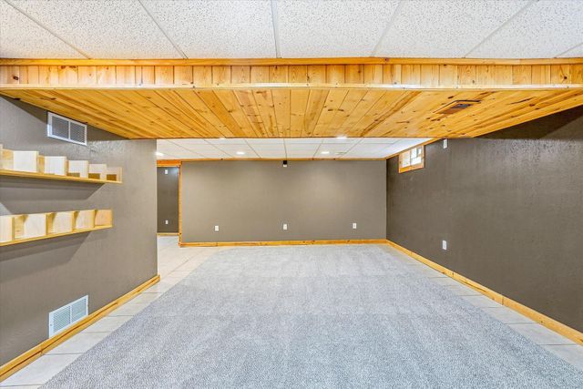 1799 Lindy Avenue, Roseville, MN 55113