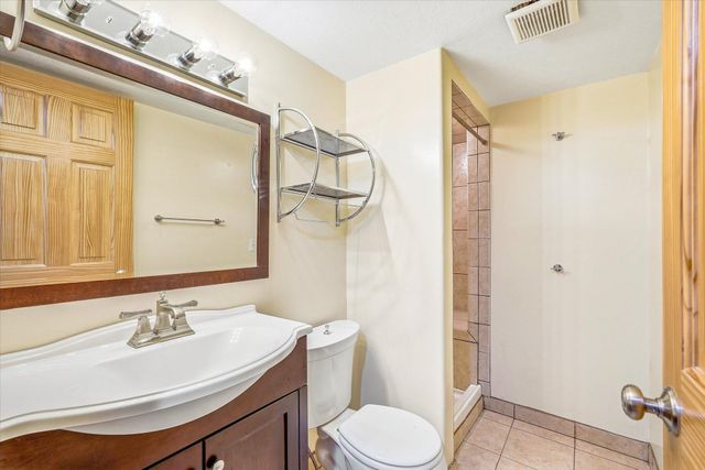 1799 Lindy Avenue, Roseville, MN 55113