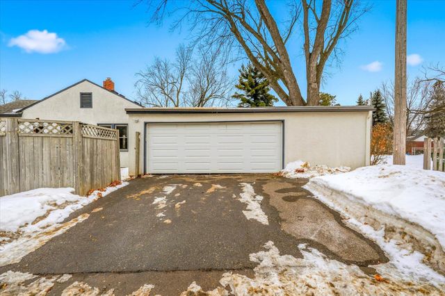 1799 Lindy Avenue, Roseville, MN 55113