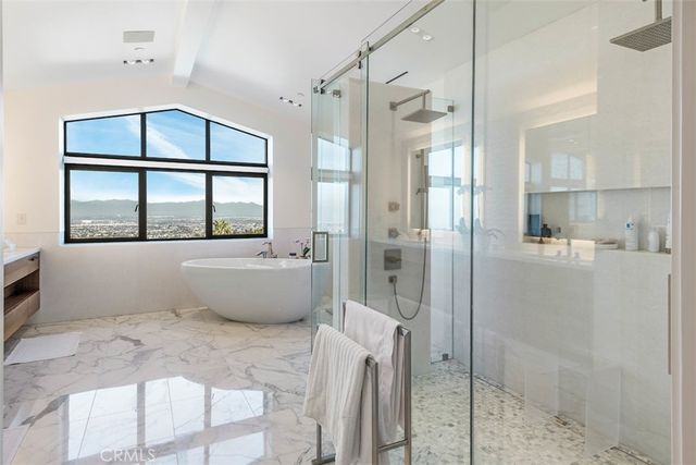 38 Saddleback, Rolling Hills, CA 90274