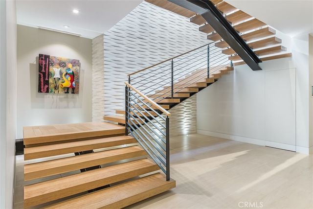 38 Saddleback, Rolling Hills, CA 90274