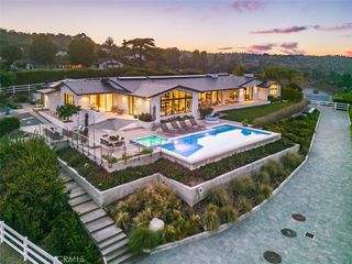 38 Saddleback, Rolling Hills, CA 90274