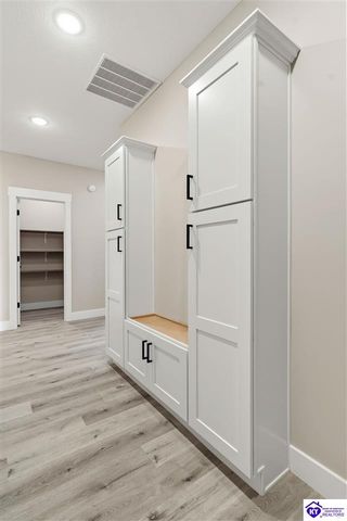 40 Betty Boyd Lane, Brandenburg, KY 40108