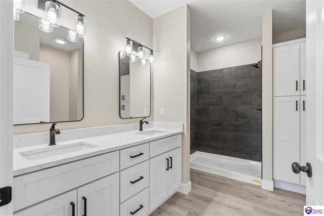 40 Betty Boyd Lane, Brandenburg, KY 40108