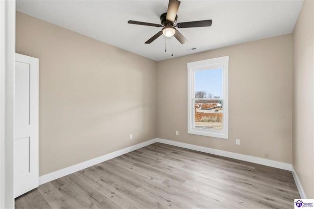 40 Betty Boyd Lane, Brandenburg, KY 40108