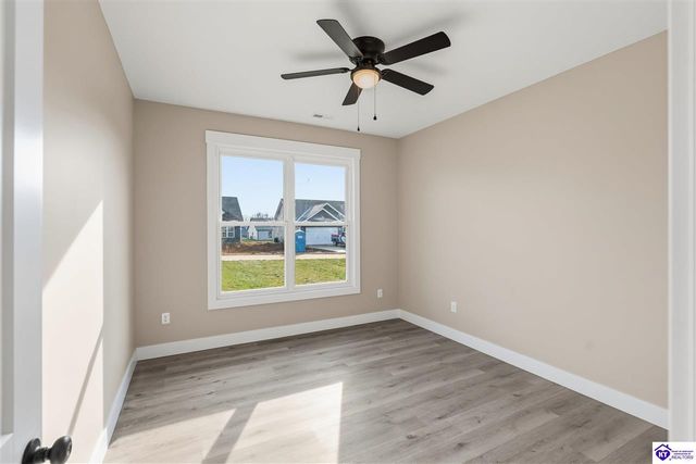 40 Betty Boyd Lane, Brandenburg, KY 40108