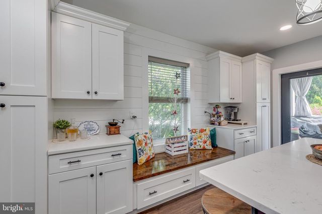 209 VIRGINIA AVE, Audubon, NJ 08106