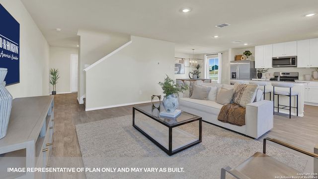 180 SURREY OAKS, Maxwell, TX 78656
