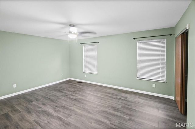 1812 Suns Up Court, Florissant, MO 63031