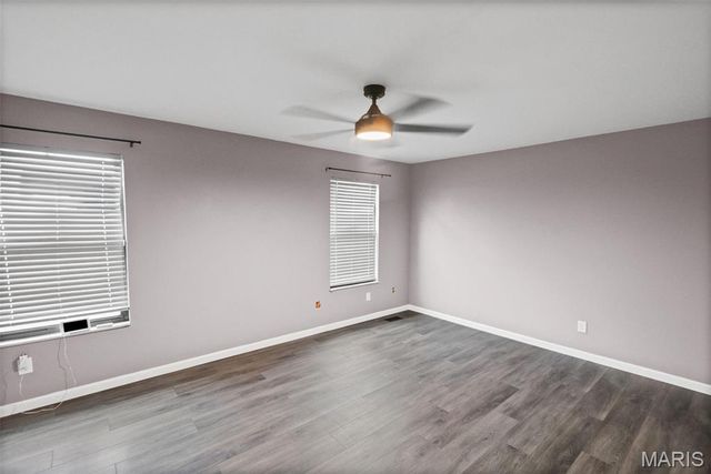 1812 Suns Up Court, Florissant, MO 63031