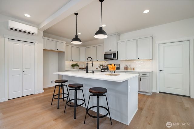 624 Legacy Way, Sedro Woolley, WA 98284