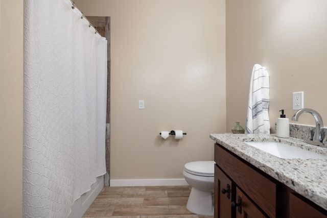 2877 B Road, Grand Junction, CO 81503