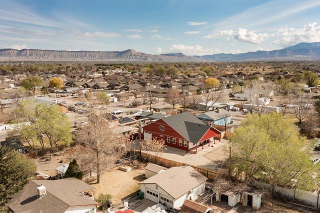 2877 B Road, Grand Junction, CO 81503