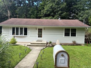 24 Faye Avenue, New Windsor, NY 12553