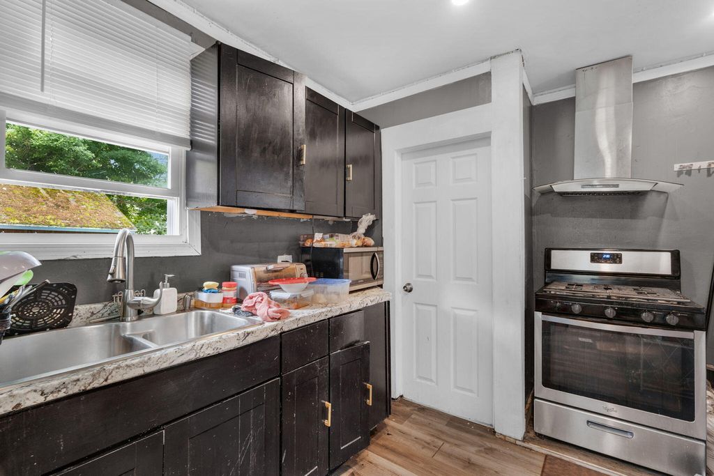 92 Cottage Street, Westbrook, ME 04092 — photo 5