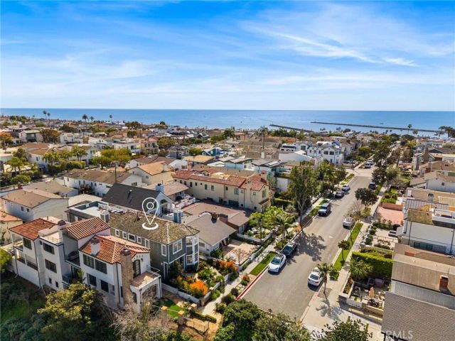 320 Heliotrope Avenue, Corona Del Mar, CA 92625