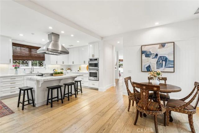 320 Heliotrope Avenue, Corona Del Mar, CA 92625