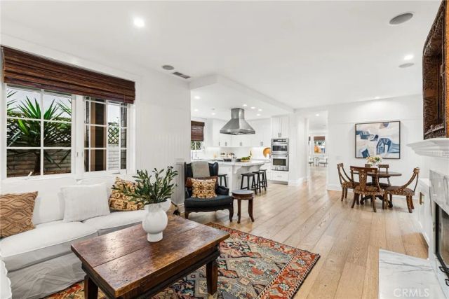 320 Heliotrope Avenue, Corona Del Mar, CA 92625
