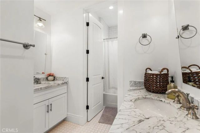 320 Heliotrope Avenue, Corona Del Mar, CA 92625