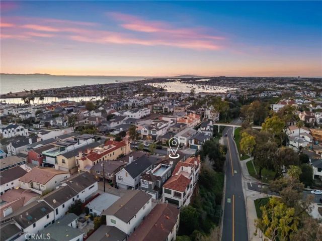 320 Heliotrope Avenue, Corona Del Mar, CA 92625