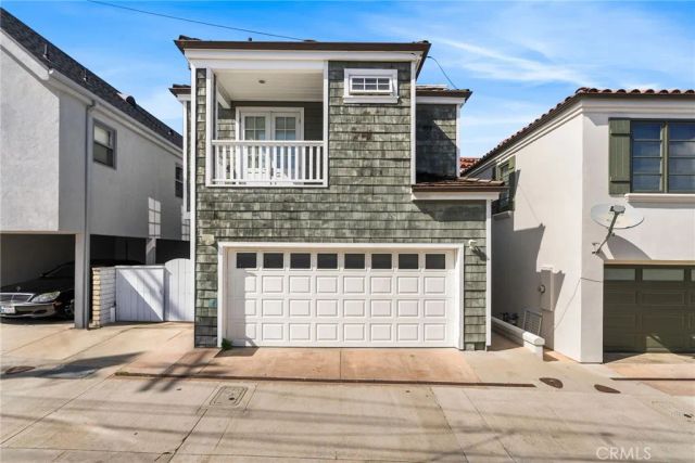 320 Heliotrope Avenue, Corona Del Mar, CA 92625