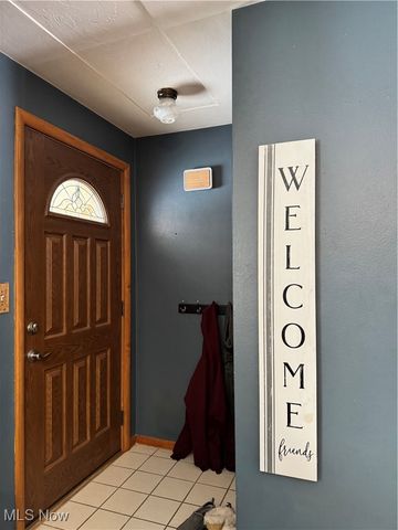 9929 E River Road, Elyria, OH 44035