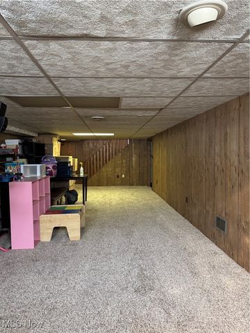 9929 E River Road, Elyria, OH 44035