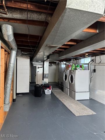 9929 E River Road, Elyria, OH 44035