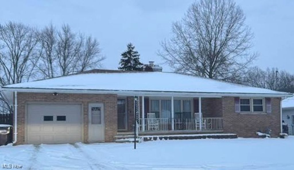 9929 E River Road, Elyria, OH 44035