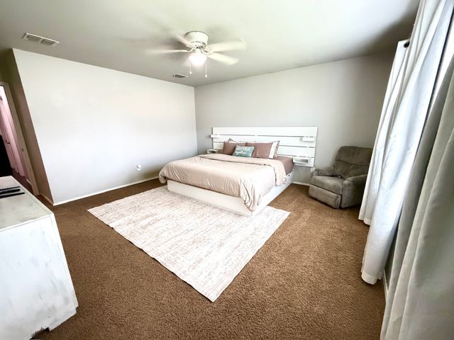 12642 Forest Lawn Road, Rhome, TX 76078