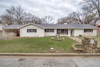 502 Cedar Street, Mineral Wells, TX 76067