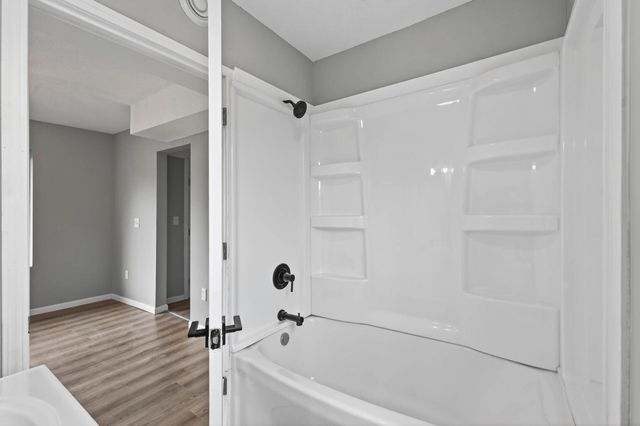 1235 Minnehaha Avenue E, Saint Paul, MN 55106