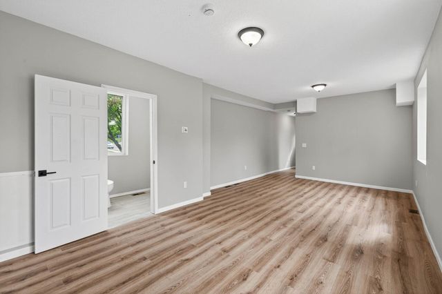 1235 Minnehaha Avenue E, Saint Paul, MN 55106