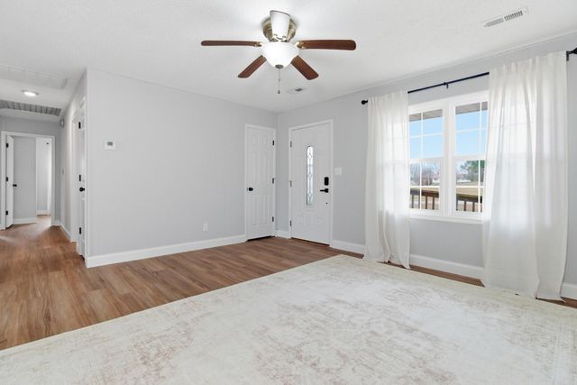 2004 Lynn Drive, West Plains, MO 65775