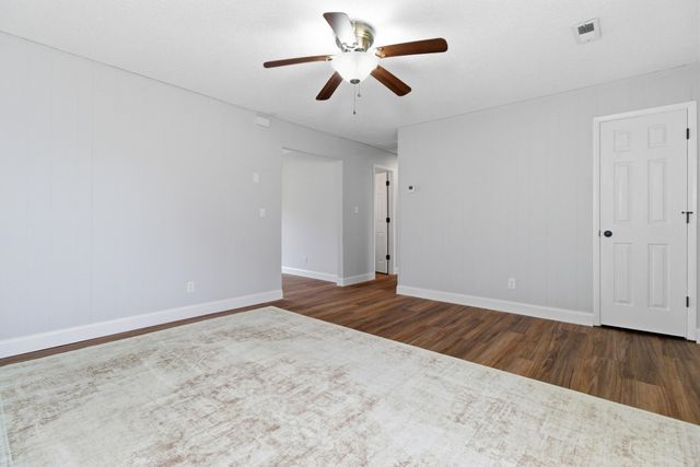 2004 Lynn Drive, West Plains, MO 65775