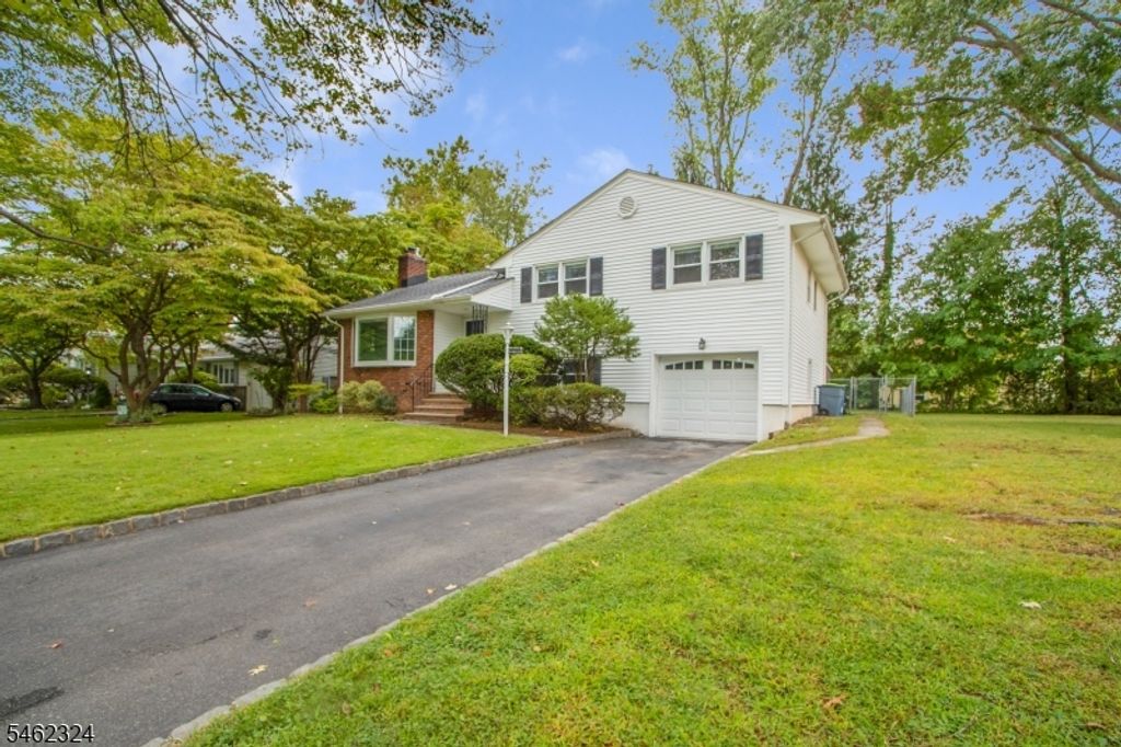 200 Muriel Ave, North Plainfield Boro, NJ 07060 — photo 2
