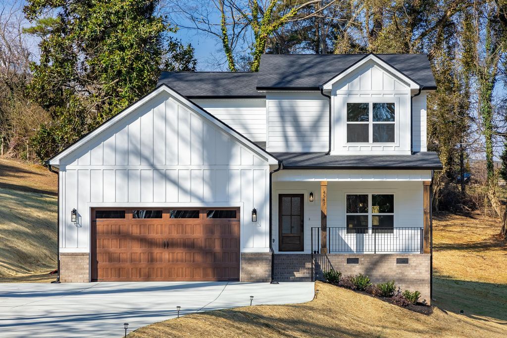 4585 Tarpon Trail, Chattanooga, TN 37416