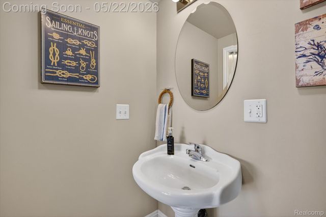 5025 Harp Drive, Fenton Charter Township, MI 48451