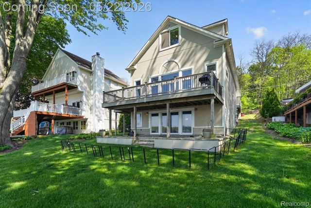 5025 Harp Drive, Fenton Charter Township, MI 48451