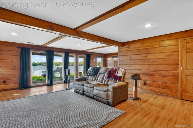 5025 Harp Drive, Fenton Charter Township, MI 48451