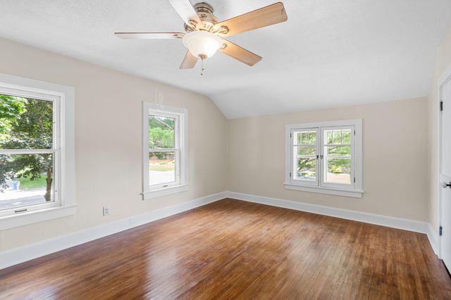 1010 S Grove Avenue, Owatonna, MN 55060