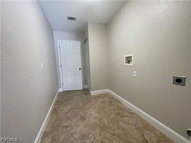 16561 Wellington Lakes CIR, Fort Myers, FL 33908