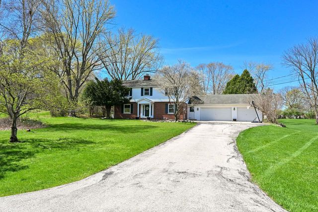 W278N1973 Lakeview DRIVE, Pewaukee, WI 53072