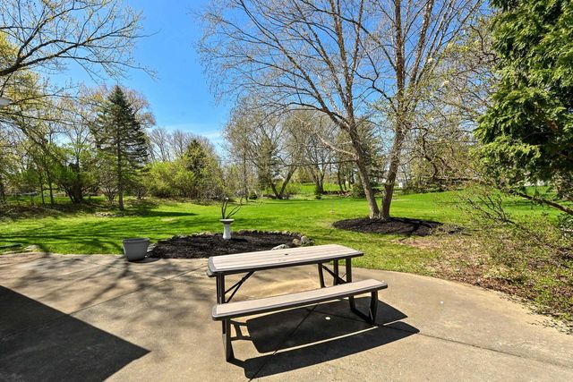 W278N1973 Lakeview DRIVE, Pewaukee, WI 53072