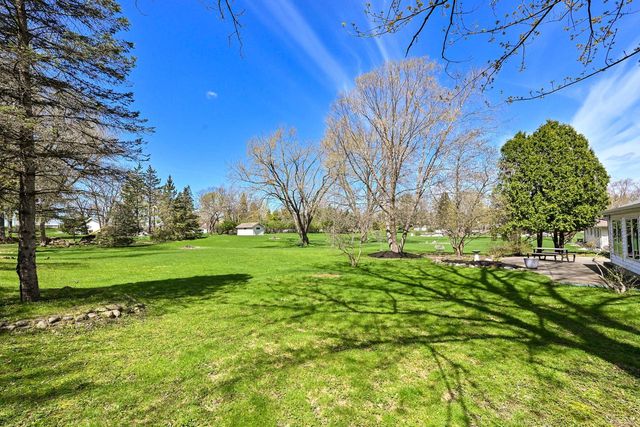 W278N1973 Lakeview DRIVE, Pewaukee, WI 53072