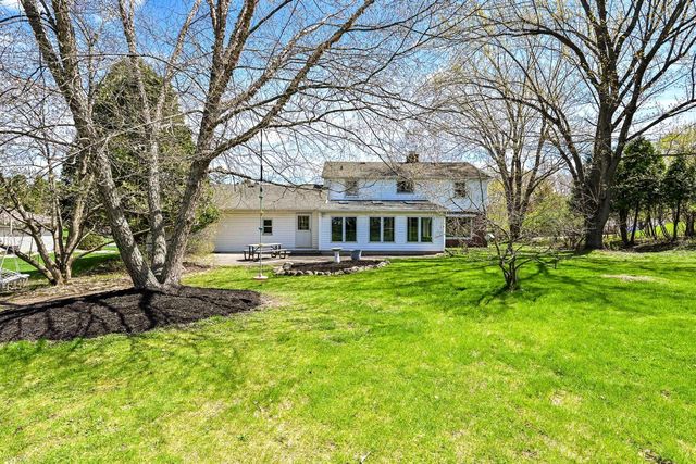 W278N1973 Lakeview DRIVE, Pewaukee, WI 53072