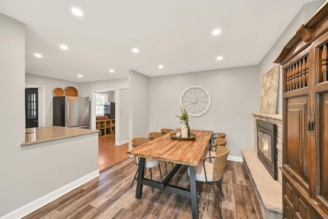 W278N1973 Lakeview DRIVE, Pewaukee, WI 53072